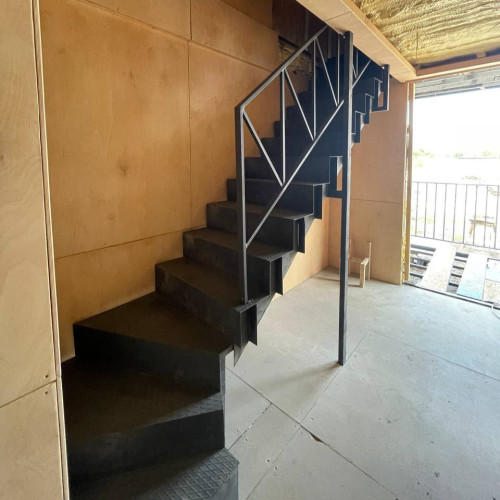 Шоурум-офис 40 футов "Премиум 40": просторное решение для бизнеса